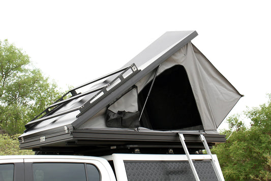 EEZI-AWN BLADE 40th Edition Including Roof Rack