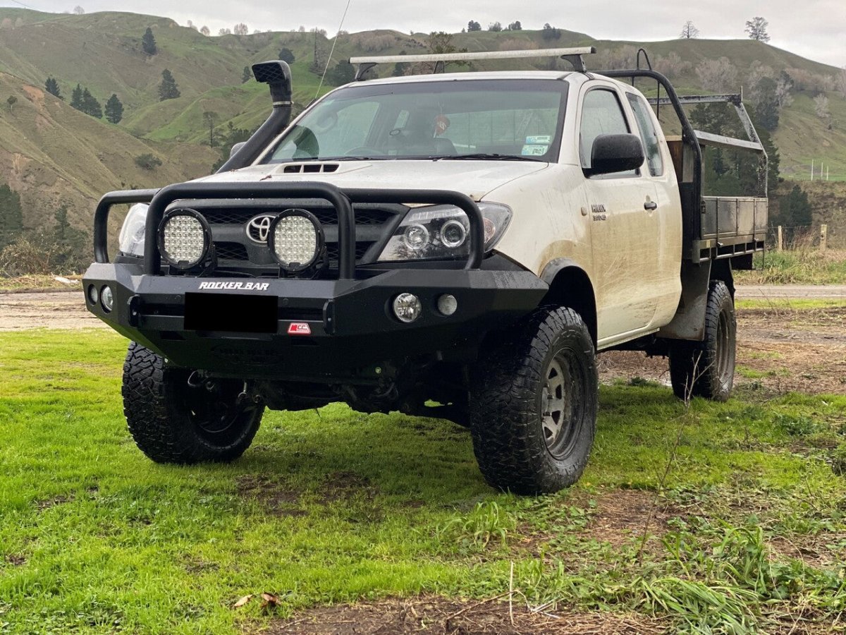 MCC Rocker 078-02 Triple Loop Winch Bar for Toyota Hilux 2012-2015